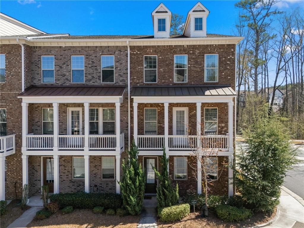 332 Beacons Place, Alpharetta, GA 30005 — most recent listing photo