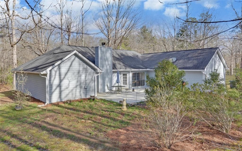 3 bedroom, 2 bathroom, 2,092 sq ft single family residence under contract at 24 Copper Mill Road, Dahlonega, GA 30533 — photo 2