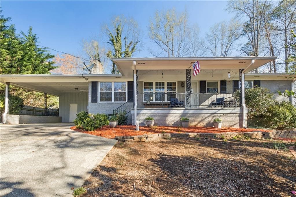3490 Springdale Forrest Boulevard, Gainesville, GA 30506 — most recent listing photo