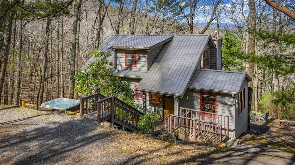 240 Mountain View Court