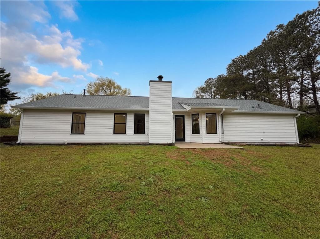 3 bedroom, 2 bathroom, 1,418 sq ft single family residence under contract at 4241 Grady Smith Road, Loganville, GA 30052 — photo 5