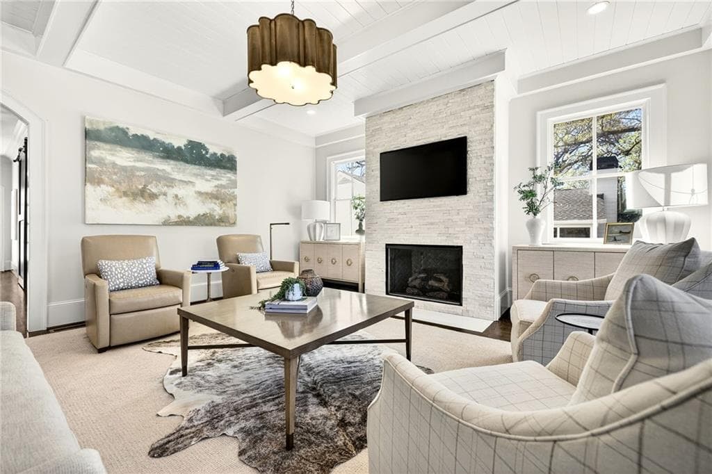 7 bedroom, 7 bathroom, 6,685 sq ft single family residence under contract at 2838 Redding Road, Atlanta, GA 30319 — photo 3