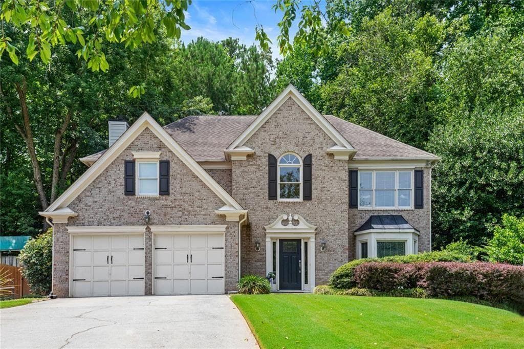 4 bedroom, 3 bathroom, 2,552 sq ft single family residence sold at 5346 Oxford Chase Way, Atlanta, GA 30338