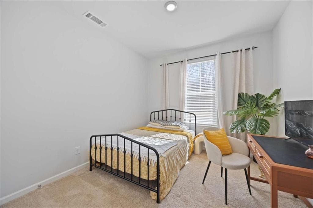 4 bedroom, 4 bathroom, 1,897 sq ft townhouse under contract at 215 Wallace Street, Fayetteville, GA 30214 — photo 5