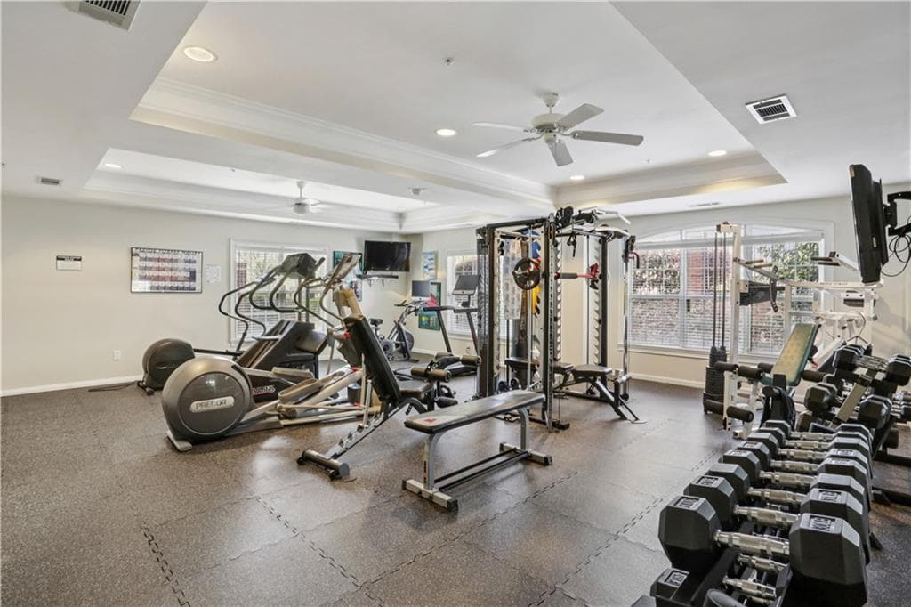 2 bedroom, 3 bathroom, 1,423 sq ft condominium for sale at 3275 Lenox Road 208, Atlanta, GA 30324 — photo 4