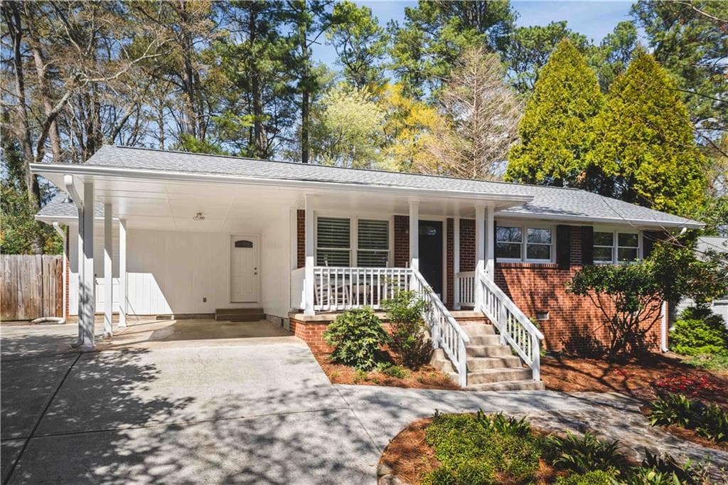 2666 Warwick Circle, Atlanta, GA 30345 — most recent listing photo