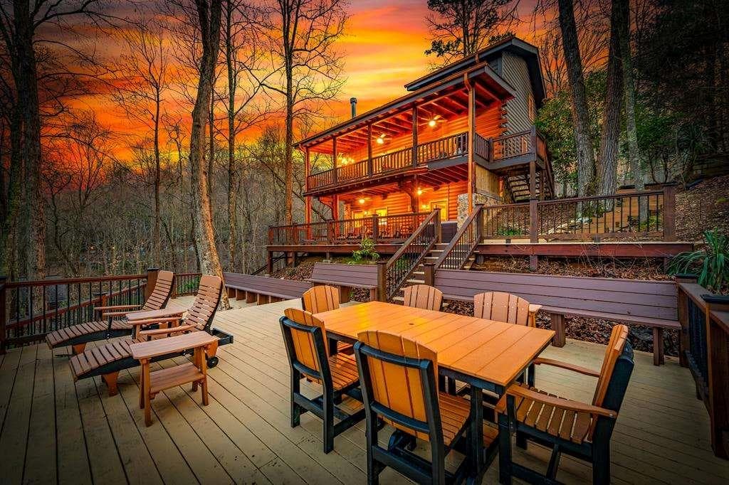 3 bedroom, 3 bathroom, 1,872 sq ft single family residence sold at 76 Fish Trap Road, Blue Ridge, GA 30513