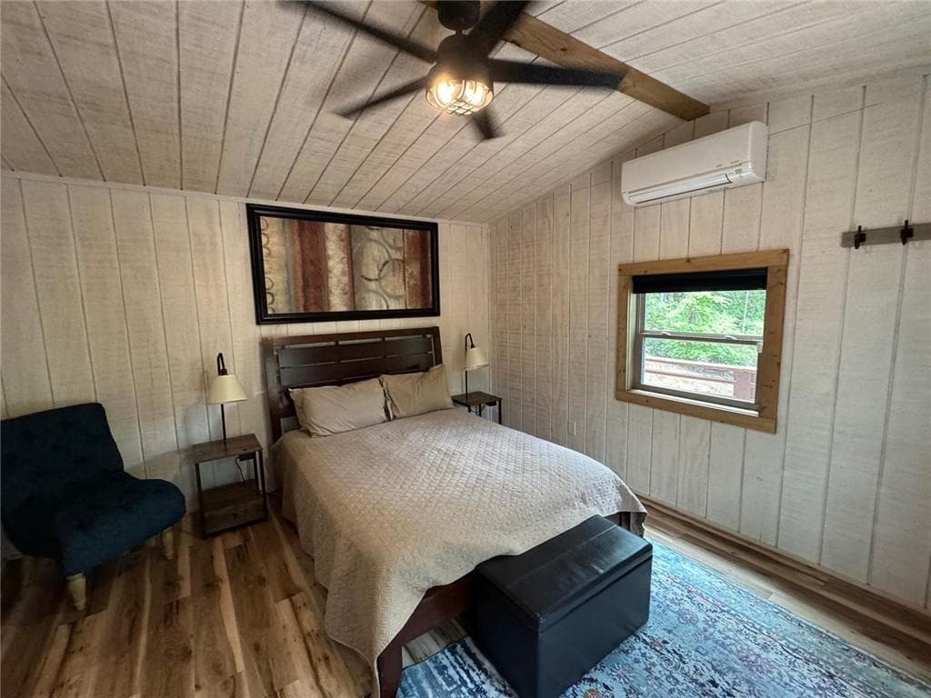 1 bedroom, 1 bathroom, 454 sq ft single family residence for sale at 225 Overlook Circle, Clarkesville, GA 30523 — photo 9