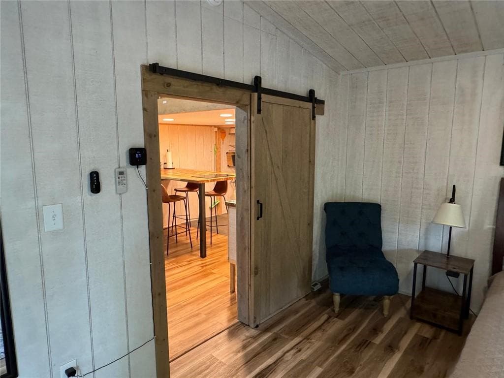 1 bedroom, 1 bathroom, 454 sq ft single family residence for sale at 225 Overlook Circle, Clarkesville, GA 30523 — photo 5