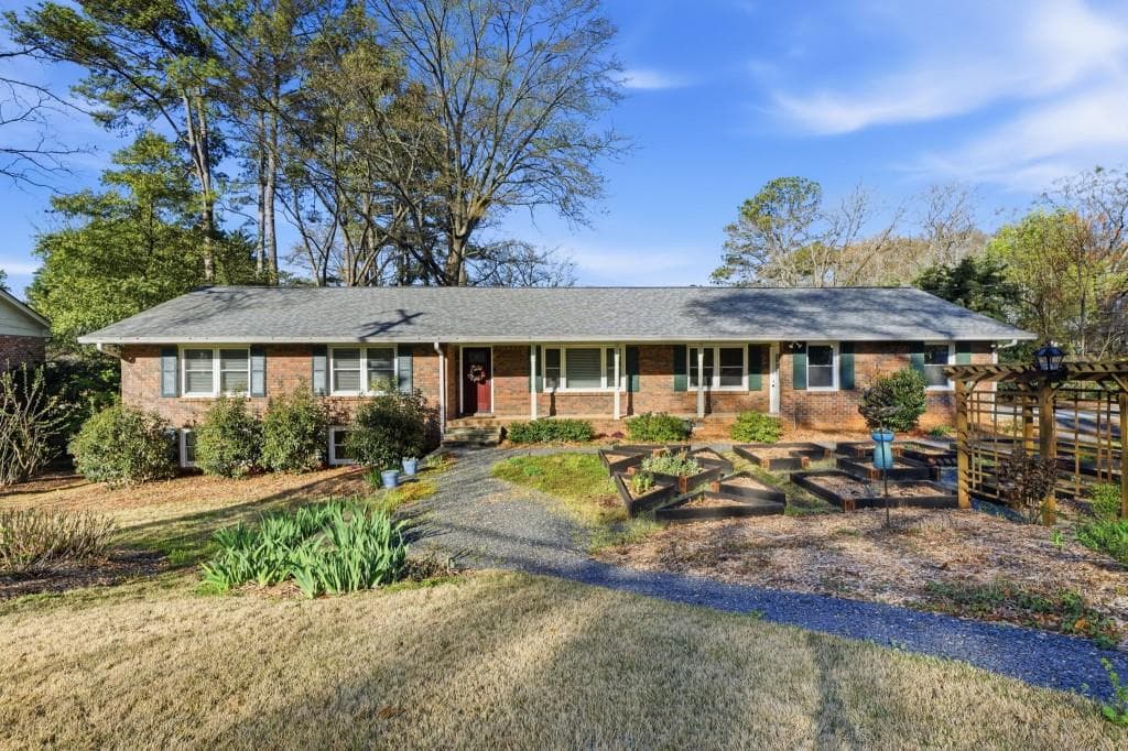 3024 Country Squire Lane, Decatur, GA 30033 — most recent listing photo
