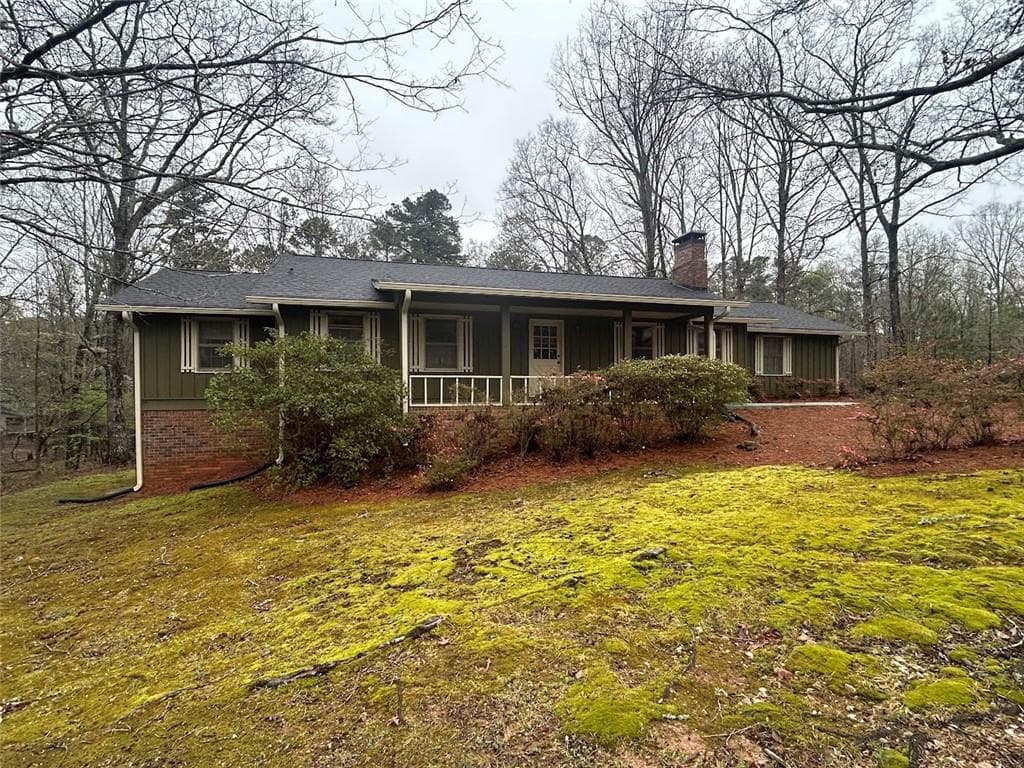 3 bedroom, 2 bathroom, 3,480 sq ft single family residence for sale at 8896 Hickory Hollow Drive, Douglasville, GA 30135 — photo 2