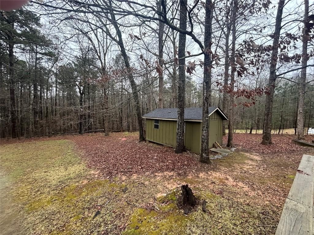 3 bedroom, 2 bathroom, 3,480 sq ft single family residence for sale at 8896 Hickory Hollow Drive, Douglasville, GA 30135 — photo 8