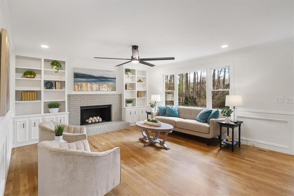 5 bedroom, 3 bathroom, 3,821 sq ft single family residence under contract at 4466 Windsor Oaks Circle, Marietta, GA 30066 — photo 7