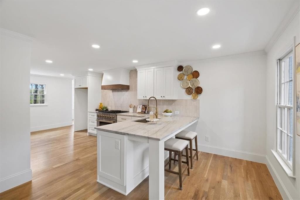 5 bedroom, 3 bathroom, 3,821 sq ft single family residence under contract at 4466 Windsor Oaks Circle, Marietta, GA 30066 — photo 10