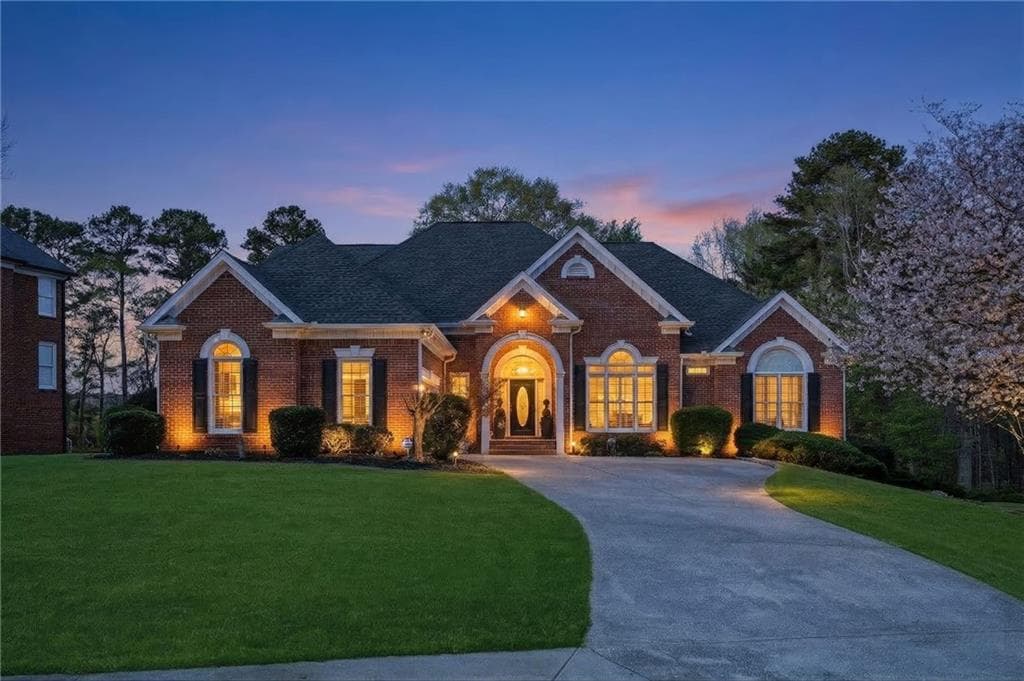 6 bedroom, 6 bathroom, 5,518 sq ft single family residence sold at 1944 Ewing Estates Drive, Dacula, GA 30019