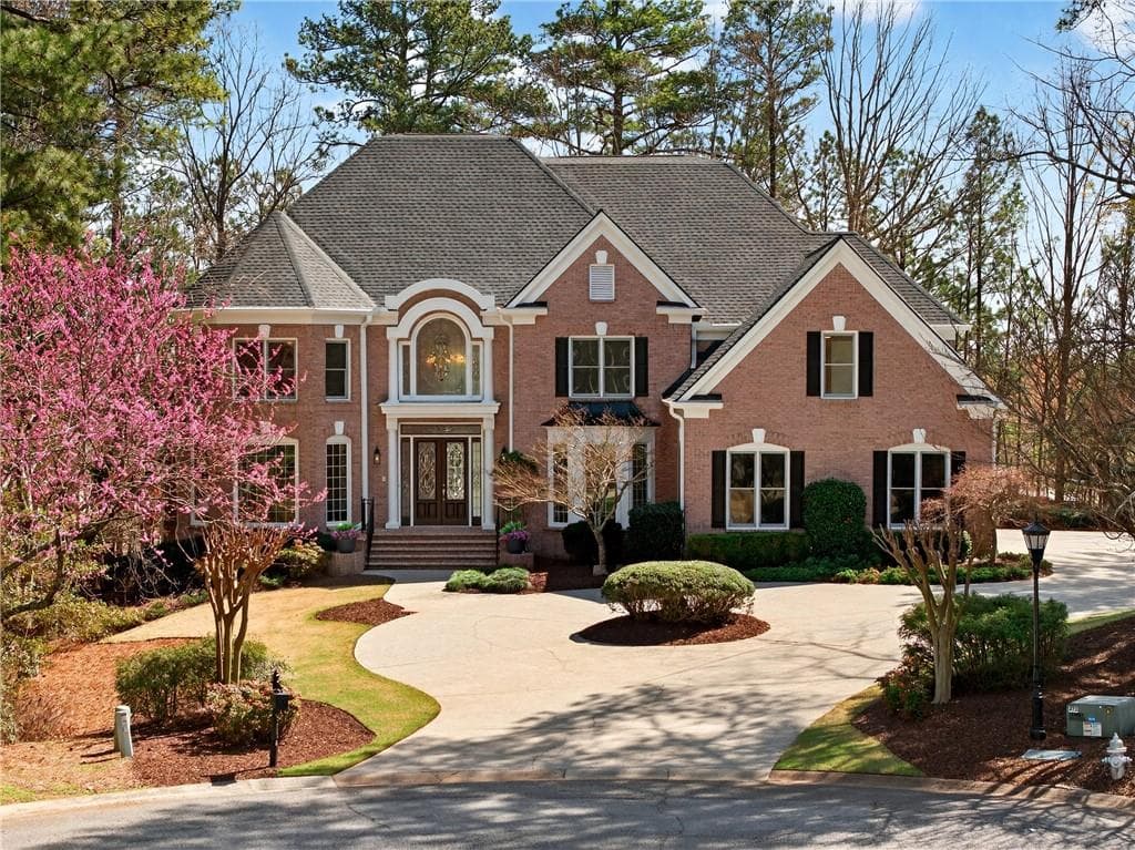 1090 Abingdon Lane, Alpharetta, GA 30022 — most recent listing photo