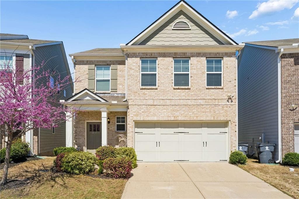 3 bedroom, 3 bathroom, 1,877 sq ft single family residence for sale at 817 Regal Lane, Atlanta, GA 30331