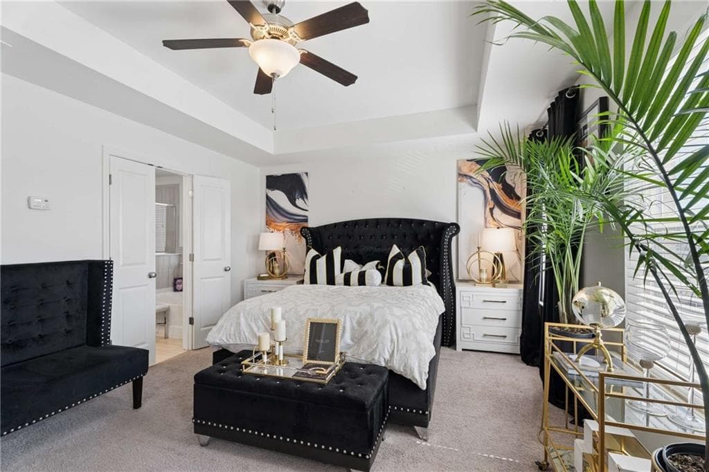 3 bedroom, 3 bathroom, 1,877 sq ft single family residence for sale at 817 Regal Lane, Atlanta, GA 30331 — photo 9