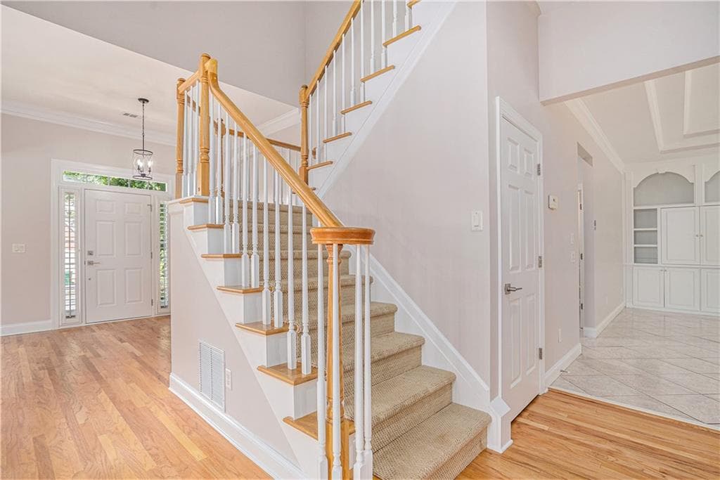 4 bedroom, 4 bathroom, 3,408 sq ft single family residence for sale at 5003 Village Terrace Drive, Atlanta, GA 30338 — photo 5