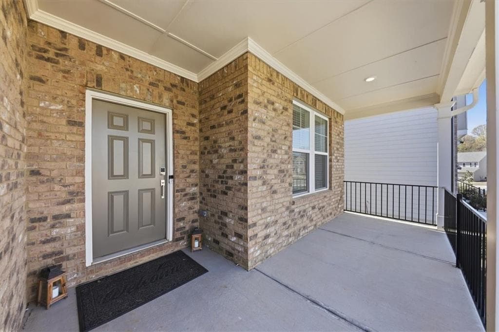 5 bedroom, 5 bathroom, 3,632 sq ft single family residence for sale at 3939 Alderstone Drive, Flowery Branch, GA 30542 — photo 5