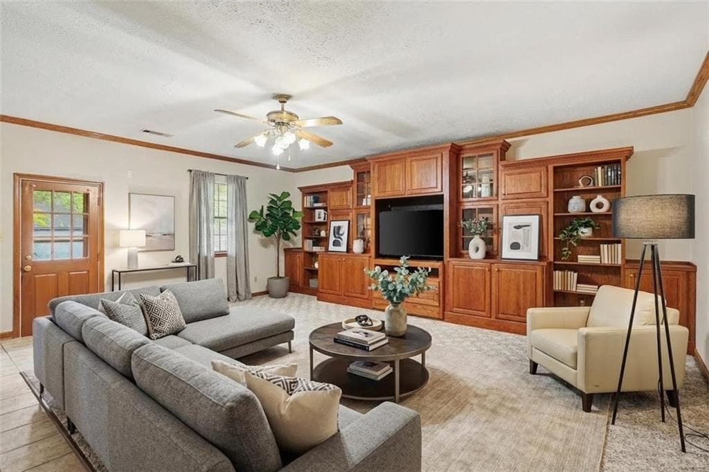 3 bedroom, 2 bathroom, 2,694 sq ft single family residence for sale at 1590 Colonial South Drive, Conyers, GA 30094 — photo 3