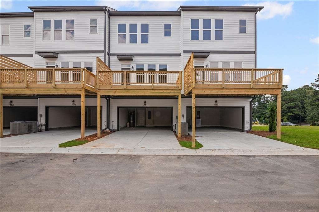 3 bedroom, 4 bathroom, 2,003 sq ft townhouse for sale at 2706 Evers Drive 96, Marietta, GA 30066 — photo 4