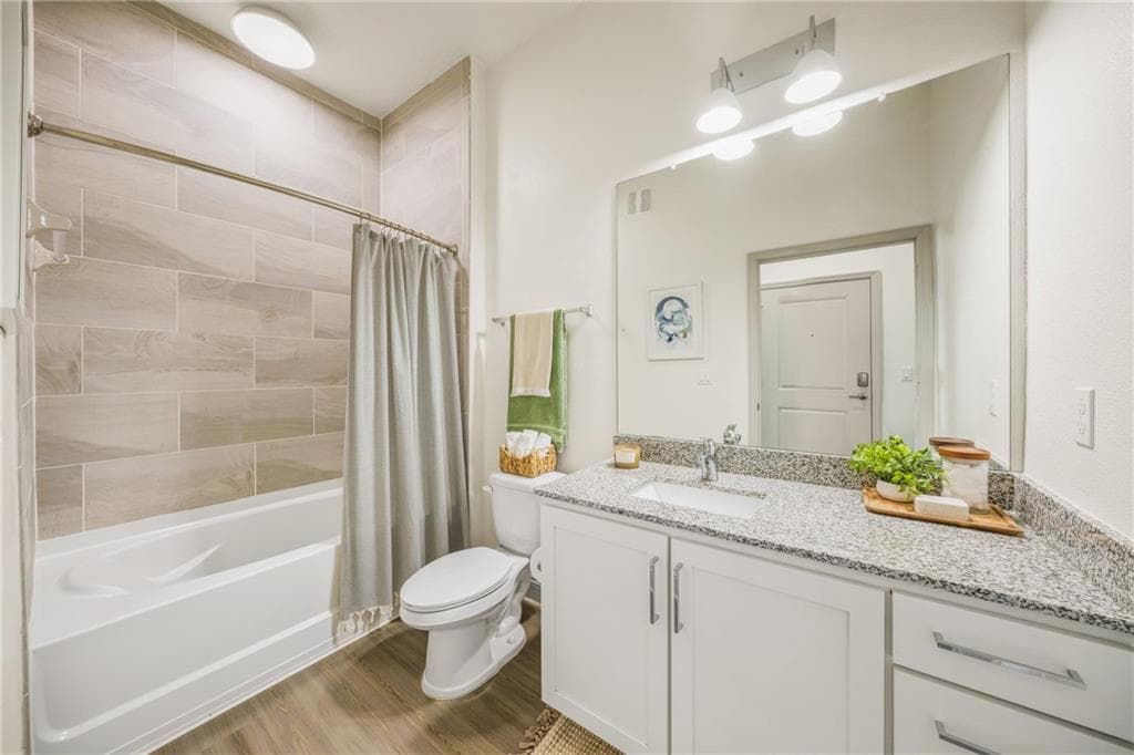 2 bedroom, 2 bathroom, 1,080 sq ft apartment for rent at 2920 Frontage Road 3109, Gainesville, GA 30504 for $1,965 a month — photo 2
