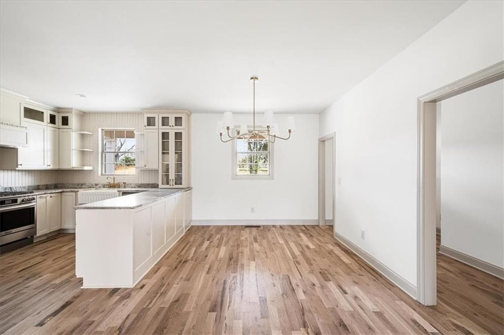 3 bedroom, 4 bathroom, 2,800 sq ft single family residence under contract at 6022 Ben Parks Road, Murrayville, GA 30564 — photo 5