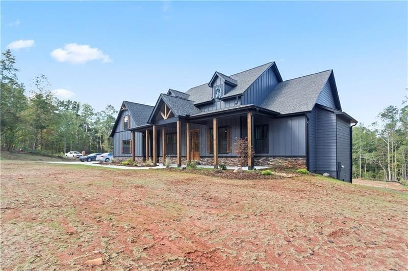 4 bedroom, 4 bathroom, 2,629 sq ft single family residence for sale at 150 Old Sandhill Road, Carrollton, GA 30116 — photo 4