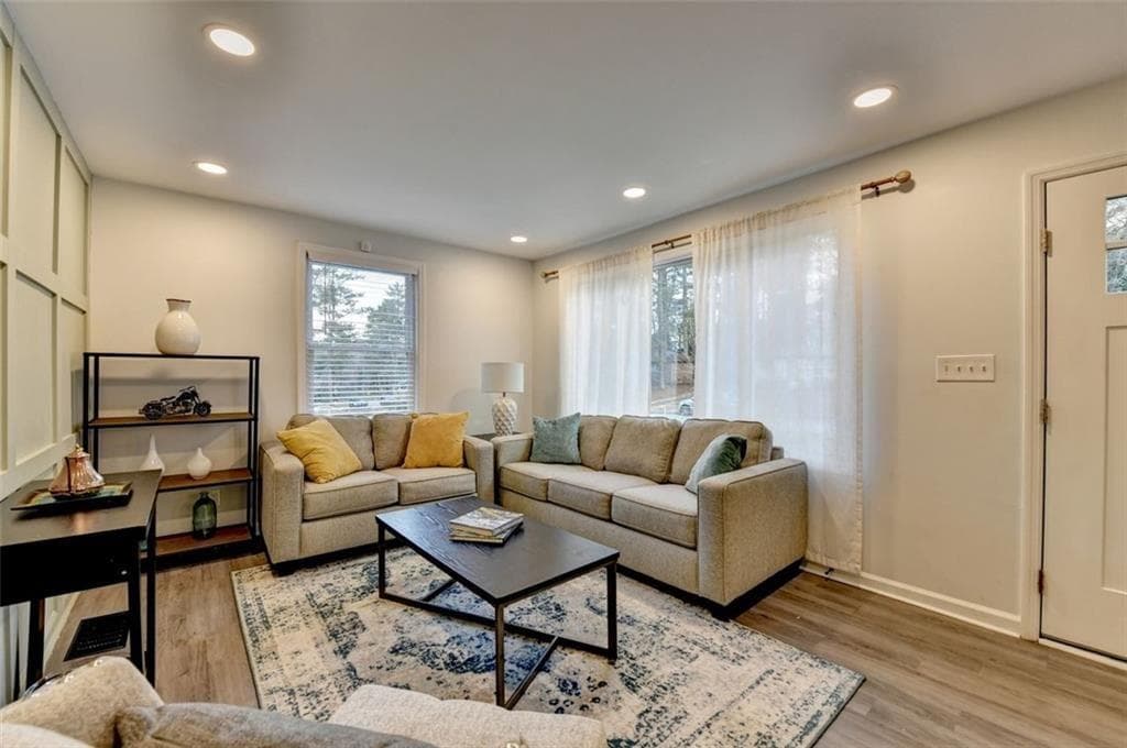 3 bedroom, 2 bathroom, 1,272 sq ft single family residence for sale at 1917 Don Juan Lane, Decatur, GA 30032 — photo 5