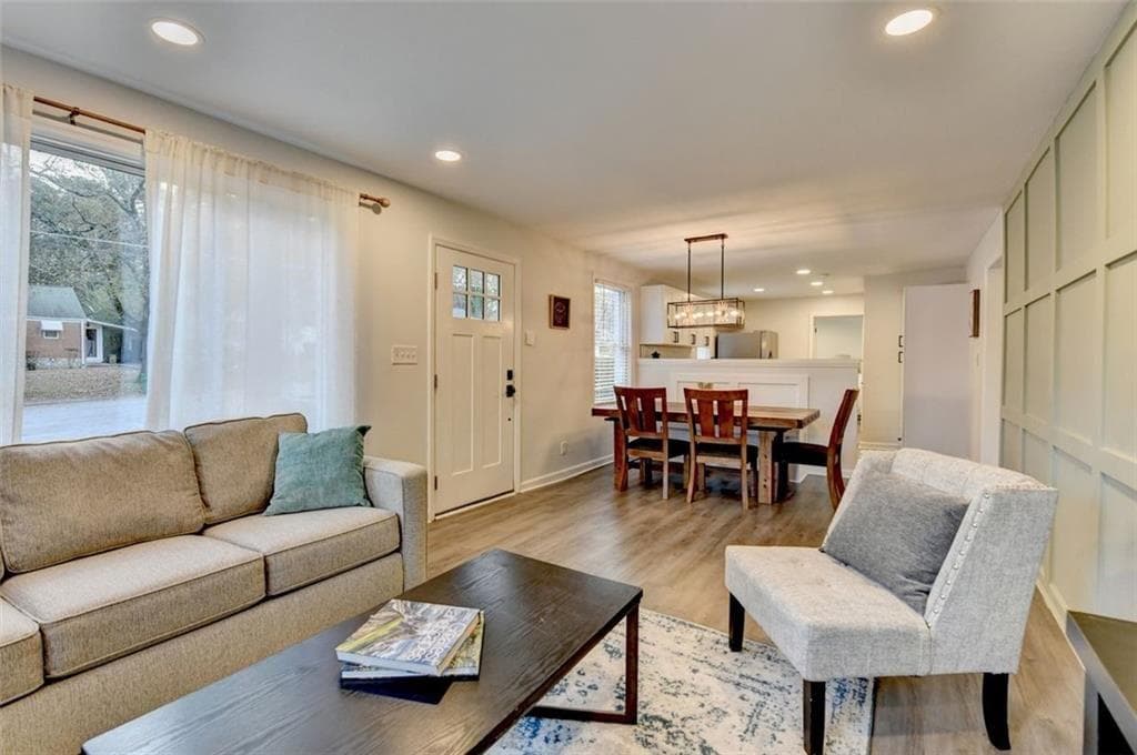 3 bedroom, 2 bathroom, 1,272 sq ft single family residence for sale at 1917 Don Juan Lane, Decatur, GA 30032 — photo 6