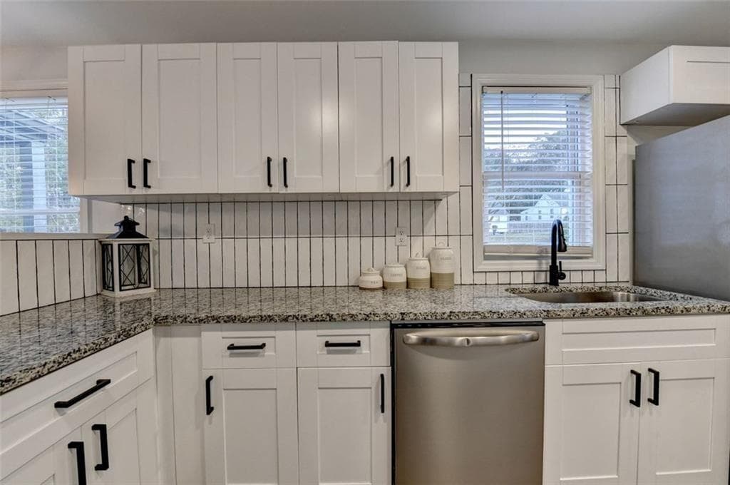 3 bedroom, 2 bathroom, 1,272 sq ft single family residence for sale at 1917 Don Juan Lane, Decatur, GA 30032 — photo 10