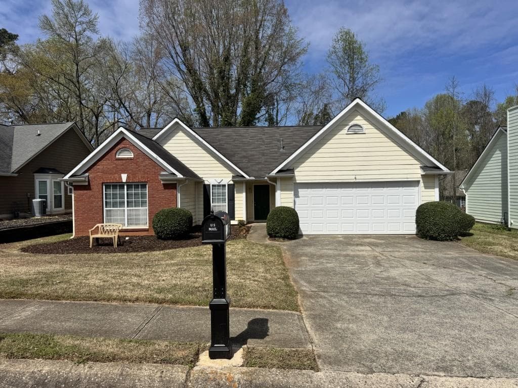 2925 Camelot Woods Drive, Lawrenceville, GA 30044 — most recent listing photo