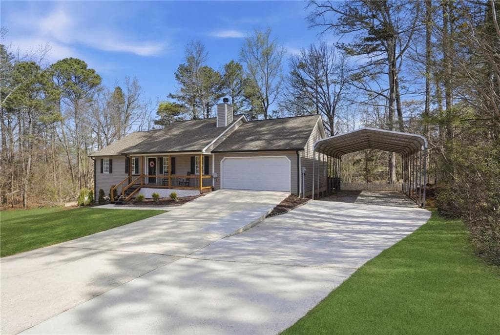 4 bedroom, 3 bathroom, 2,379 sq ft single family residence sold at 420 Stoneview Drive, Hoschton, GA 30548