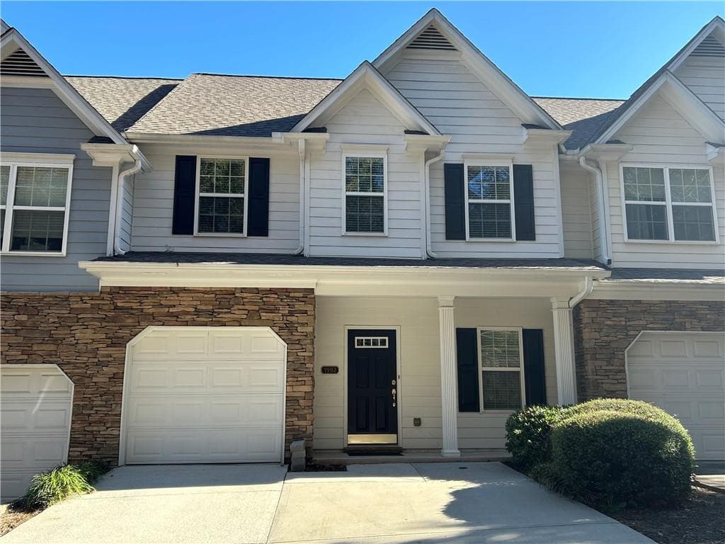3 bedroom, 3 bathroom condominium for rent at 1992 Hoods Fort Circle 22, Kennesaw, GA 30144 for $2,200 a month