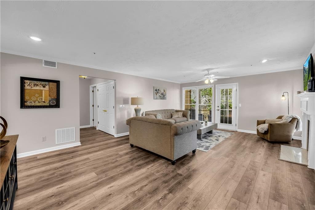 2 bedroom, 2 bathroom, 1,222 sq ft condominium for sale at 3088 Camden Way, Alpharetta, GA 30005 — photo 9