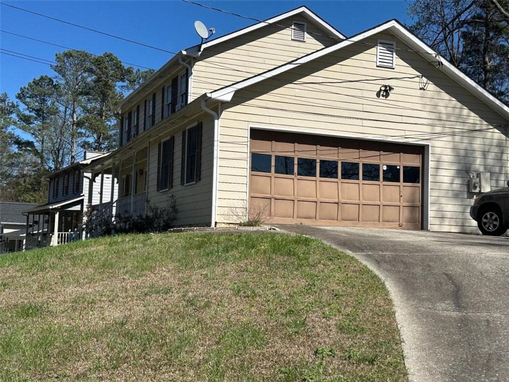 4 bedroom, 4 bathroom, 2,700 sq ft single family residence for sale at 3550 Drum Roll Lane, Snellville, GA 30039 — photo 2