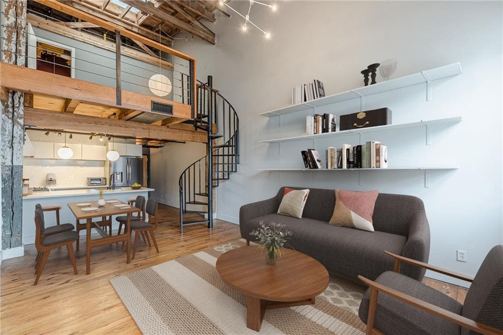 1 bedroom, 1 bathroom, 746 sq ft condominium for sale at 63 Mangum Street 3, Atlanta, GA 30313 — photo 3