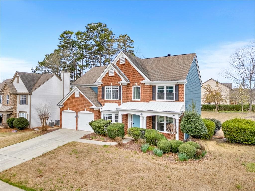 5 bedroom, 3 bathroom, 2,573 sq ft single family residence for sale at 243 Wedmore Court, Suwanee, GA 30024 — photo 2