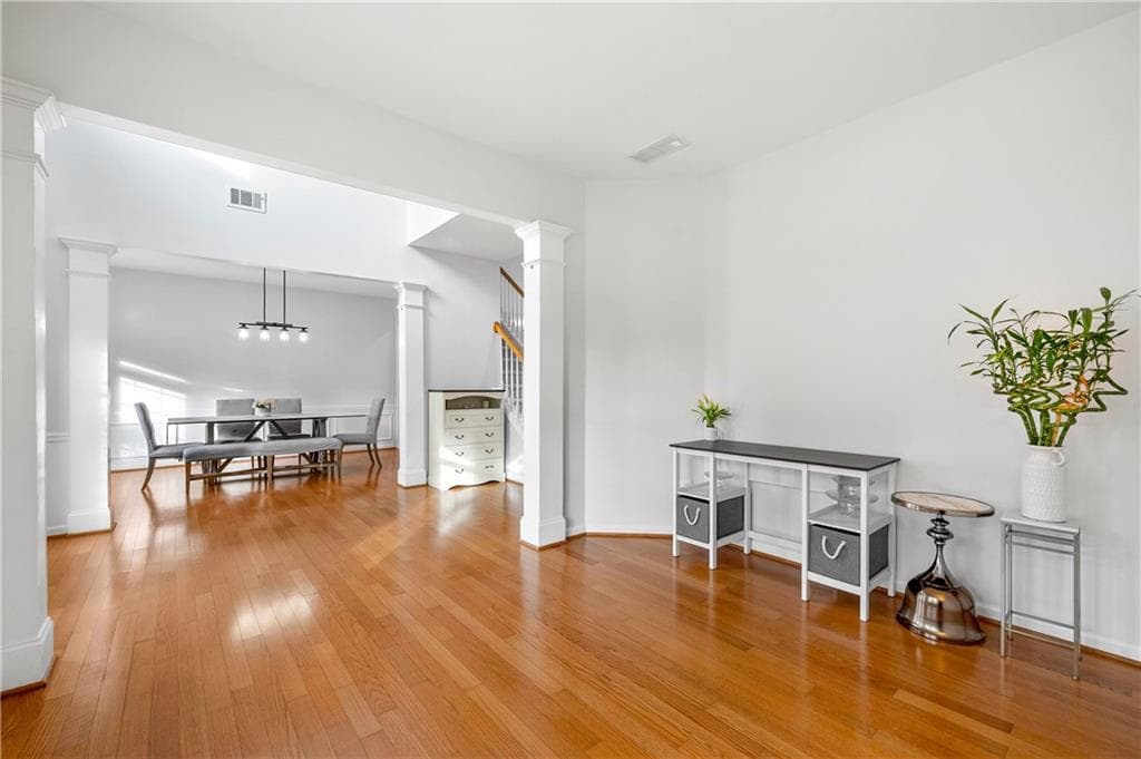 5 bedroom, 3 bathroom, 2,573 sq ft single family residence for sale at 243 Wedmore Court, Suwanee, GA 30024 — photo 6