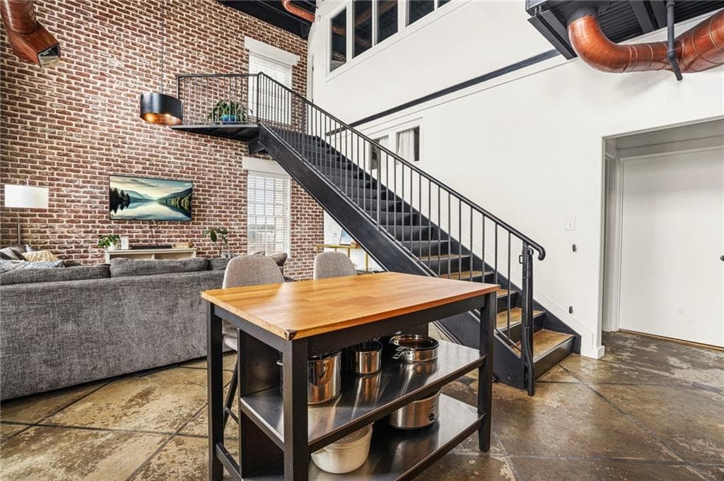 2 bedroom, 2 bathroom, 1,367 sq ft condominium for sale at 5434 Peachtree Road 119, Atlanta, GA 30341 — photo 10