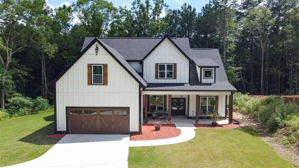 4 bedroom, 4 bathroom, 2,228 sq ft single family residence for sale at 181 S Chattahoochee Drive, Hogansville, GA 30230 — photo 3