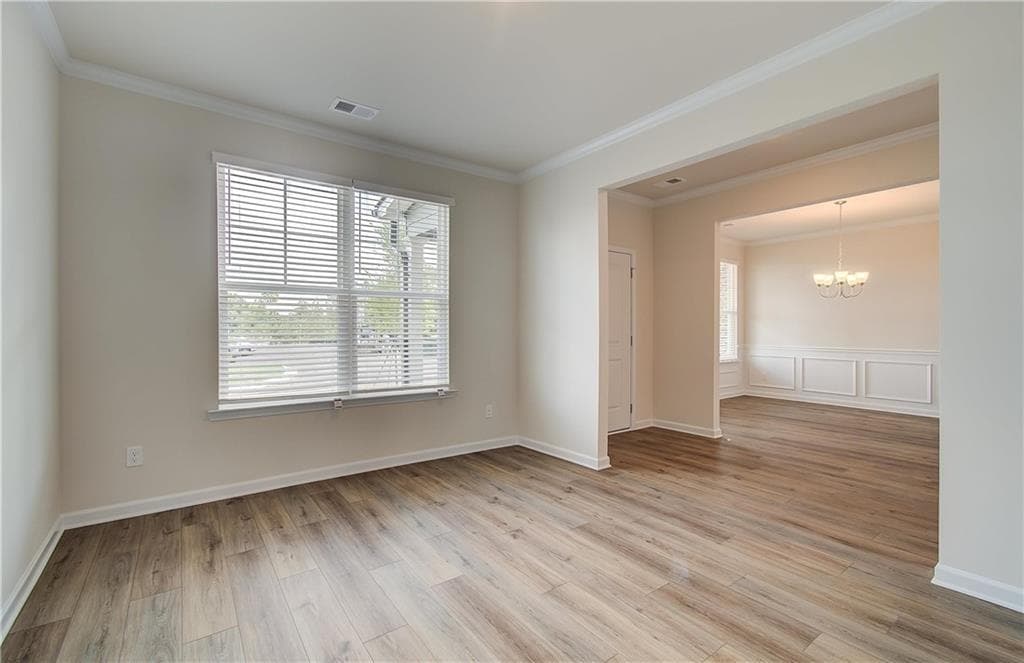 5 bedroom, 4 bathroom, 3,167 sq ft single family residence under contract at 1846 Kingsmere Run Drive, Loganville, GA 30052 — photo 6