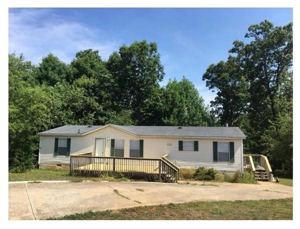 6736 Victoria Lane, Lula, GA 30554 — most recent listing photo