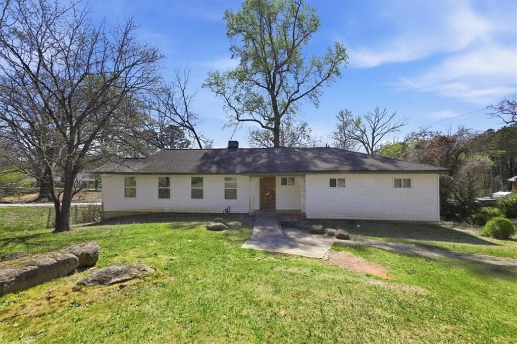 4 bedroom, 2 bathroom, 1,962 sq ft single family residence sold at 2994 Hogan Road, Atlanta, GA 30331