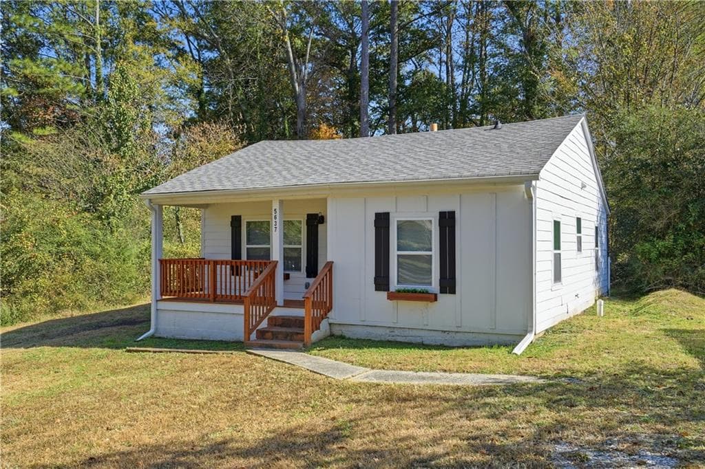 3 bedroom, 2 bathroom, 1,154 sq ft single family residence under contract at 5637 Owens Drive, Austell, GA 30106