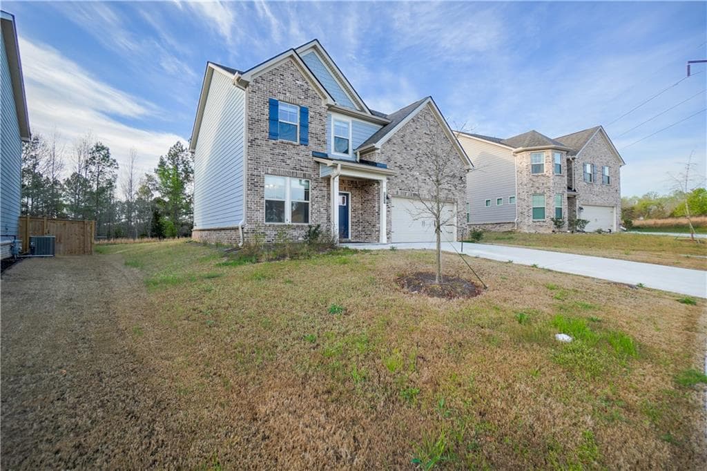 4 bedroom, 3 bathroom, 2,278 sq ft single family residence for sale at 2837 Malton Way, Loganville, GA 30052 — photo 3