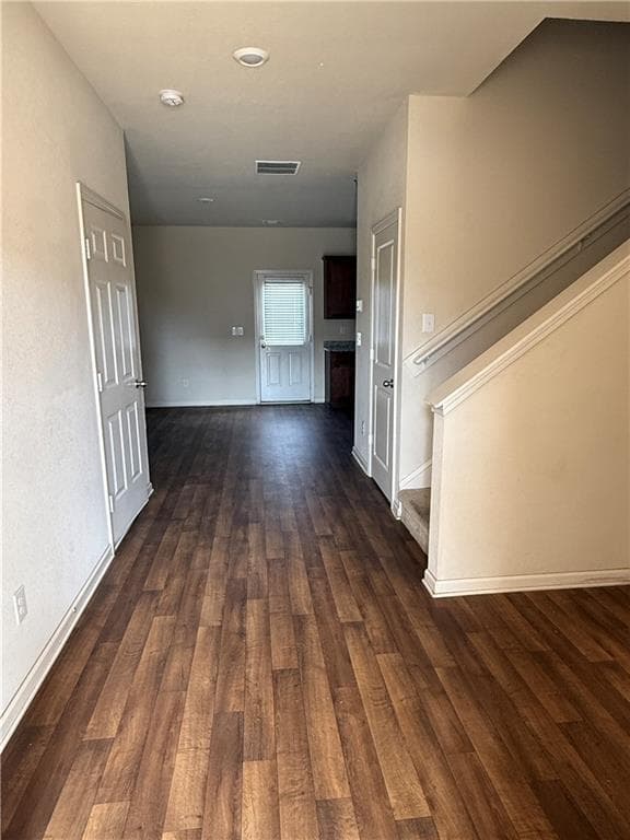 4 bedroom, 3 bathroom, 1,837 sq ft single family residence for sale at 906 Independence Avenue, Pendergrass, GA 30567 — photo 2
