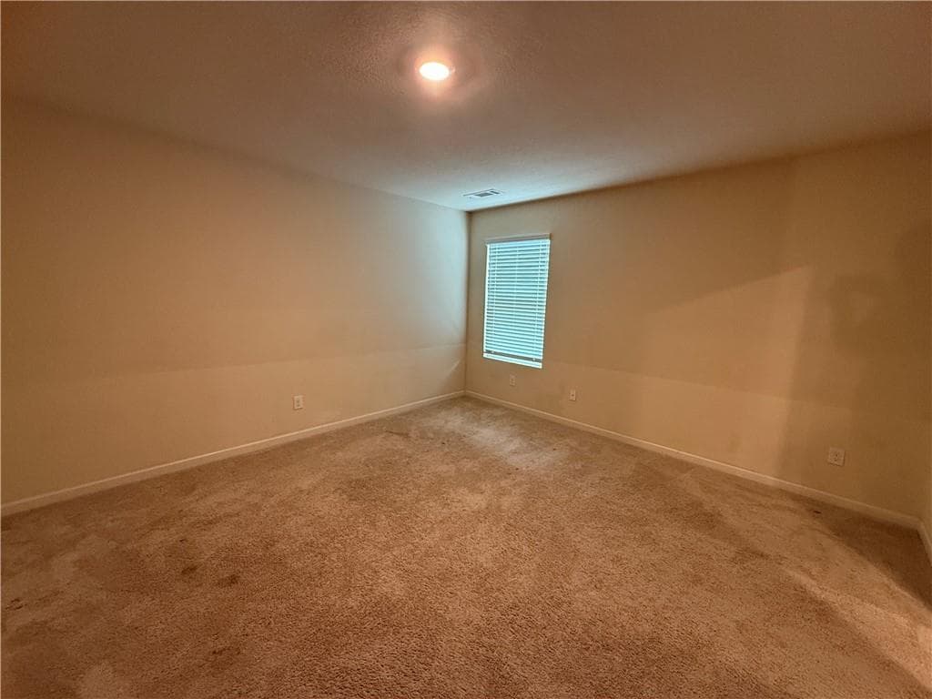 4 bedroom, 3 bathroom, 1,837 sq ft single family residence for sale at 906 Independence Avenue, Pendergrass, GA 30567 — photo 8