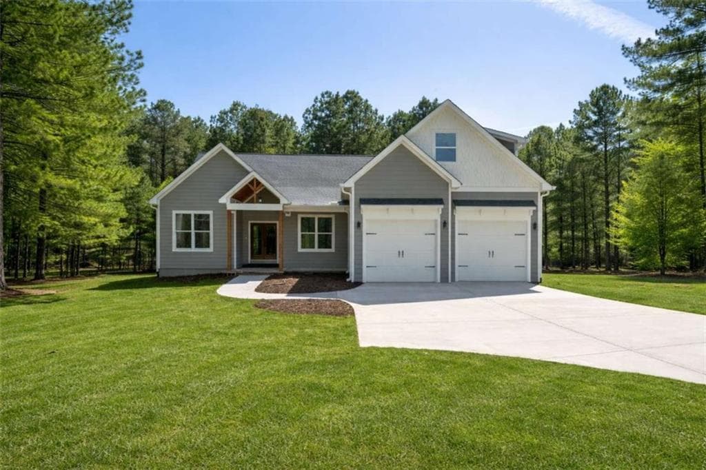 4 bedroom, 3 bathroom single family residence sold at 452 Puckett Road, Silver Creek, GA 30173